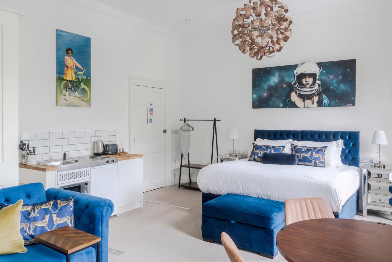 4 Berkeley Square I Your Apartment Bristol Exterior photo